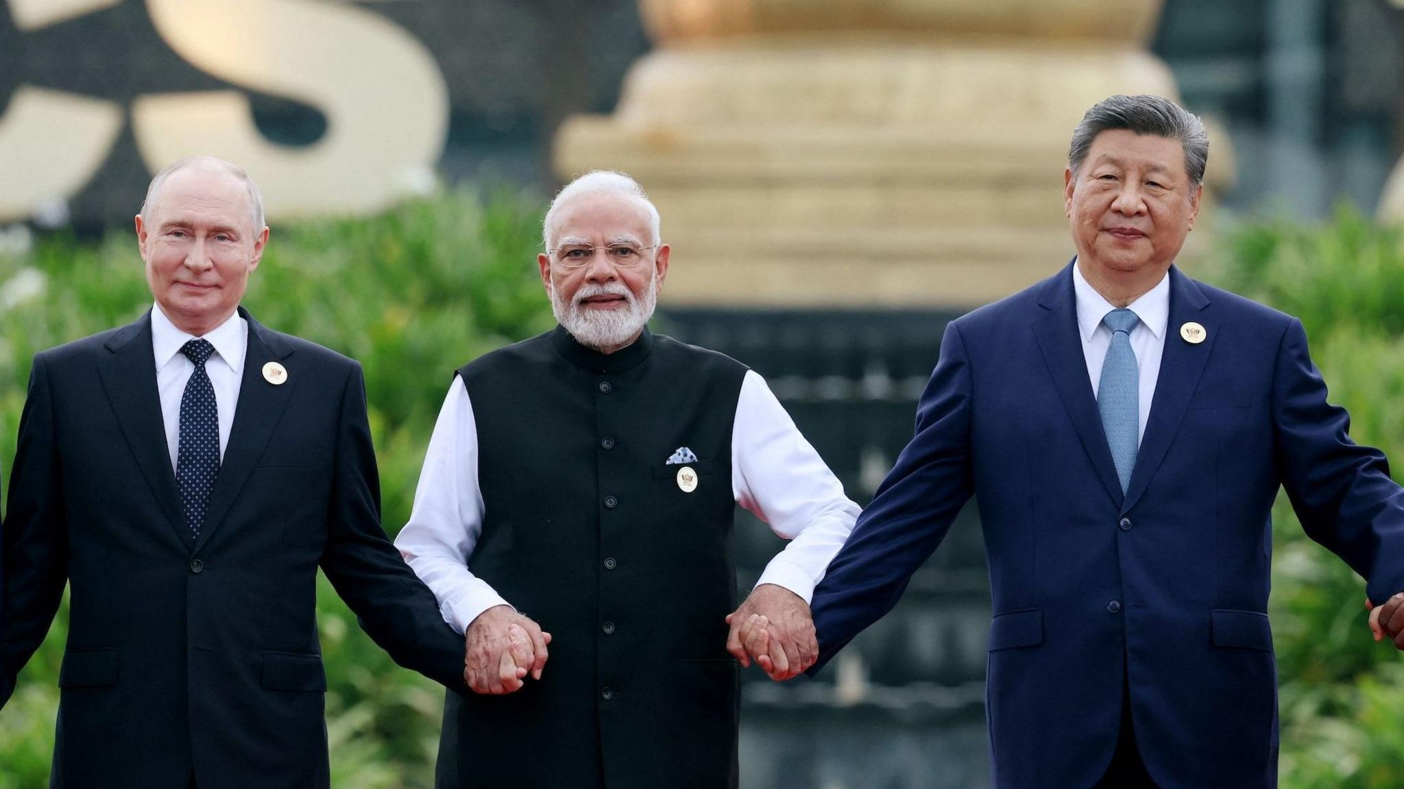 BRICS: between small gains and major projects