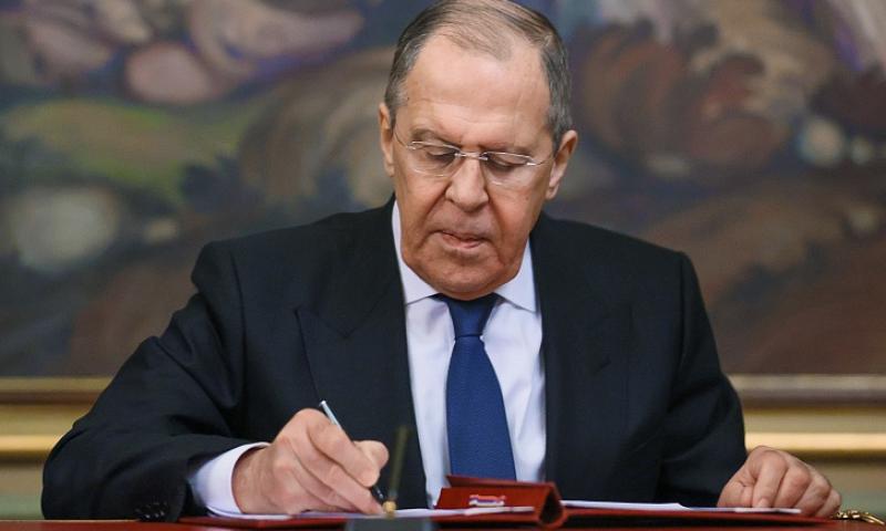 Some Reflections on Resolving the Ukrainian Crisis, Europe and Global Security
