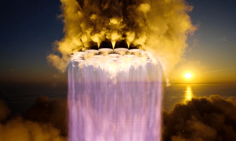 SpaceX: Rockets, Satellites and AI at the Service of American Power