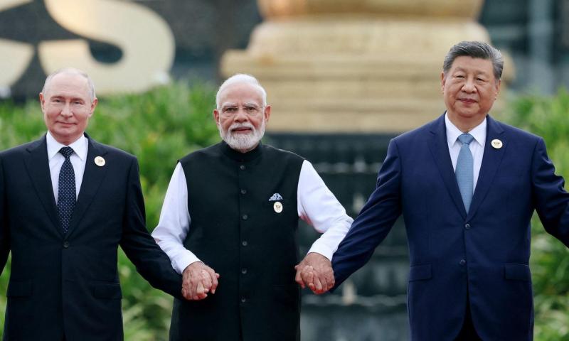 BRICS: between small gains and major projects