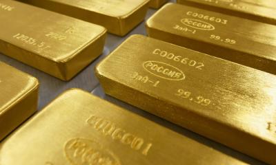 Gold amid the slow unravelling